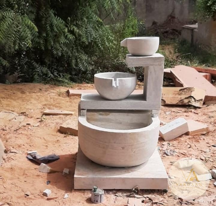 Modern Sandstone Cascade Fountain — hand-carved Makrana marble Fountains for home by Vardaan Arts